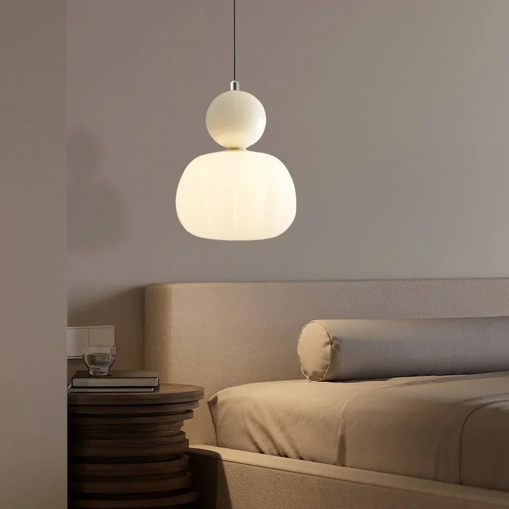 Bolvormige plafondlamp met een vleugje luxe | Hanglamp