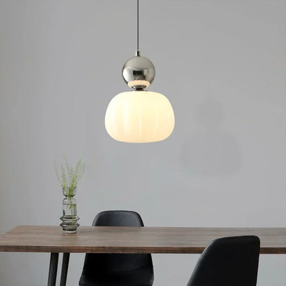 Bolvormige plafondlamp met een vleugje luxe | Hanglamp