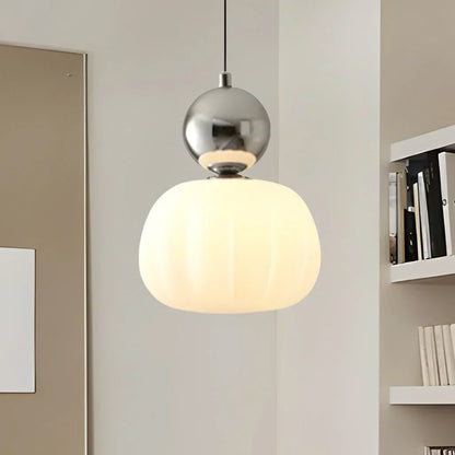 Bolvormige plafondlamp met een vleugje luxe | Hanglamp